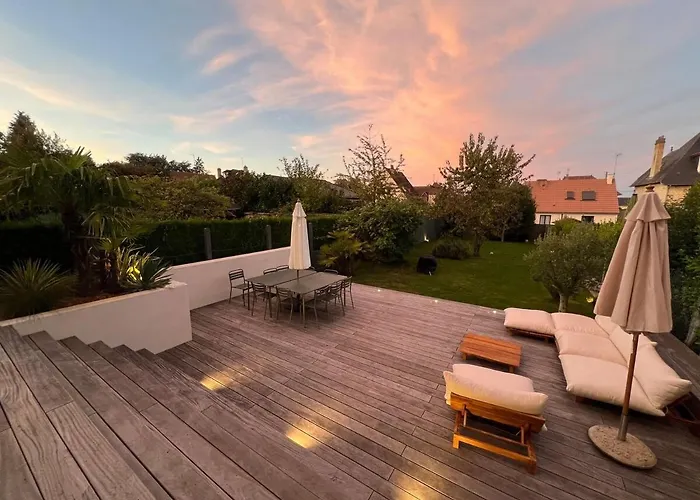 La Maison Du Caennais Villa